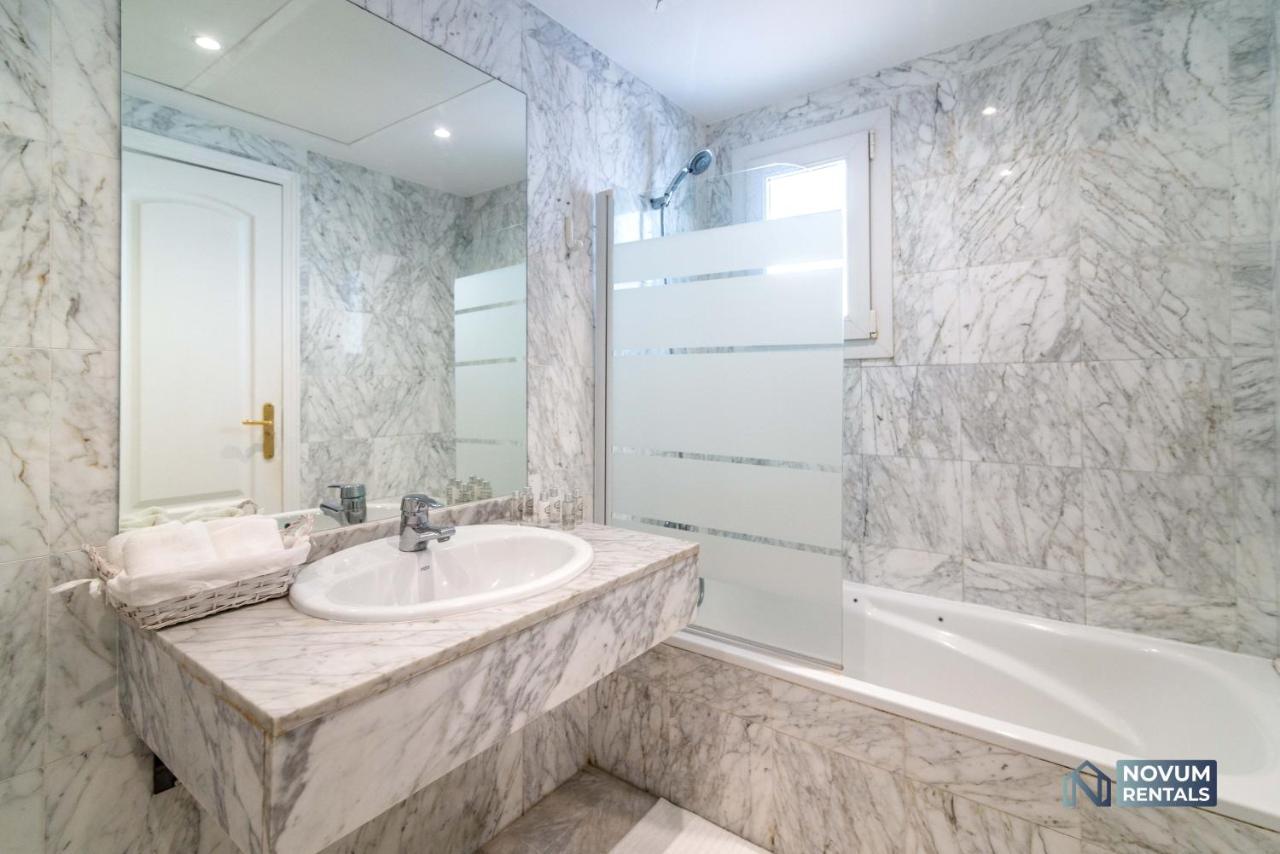 מארבלה Puerto Banus Finest 2-Bdrm Apt - 50 Metres To Beach מראה חיצוני תמונה